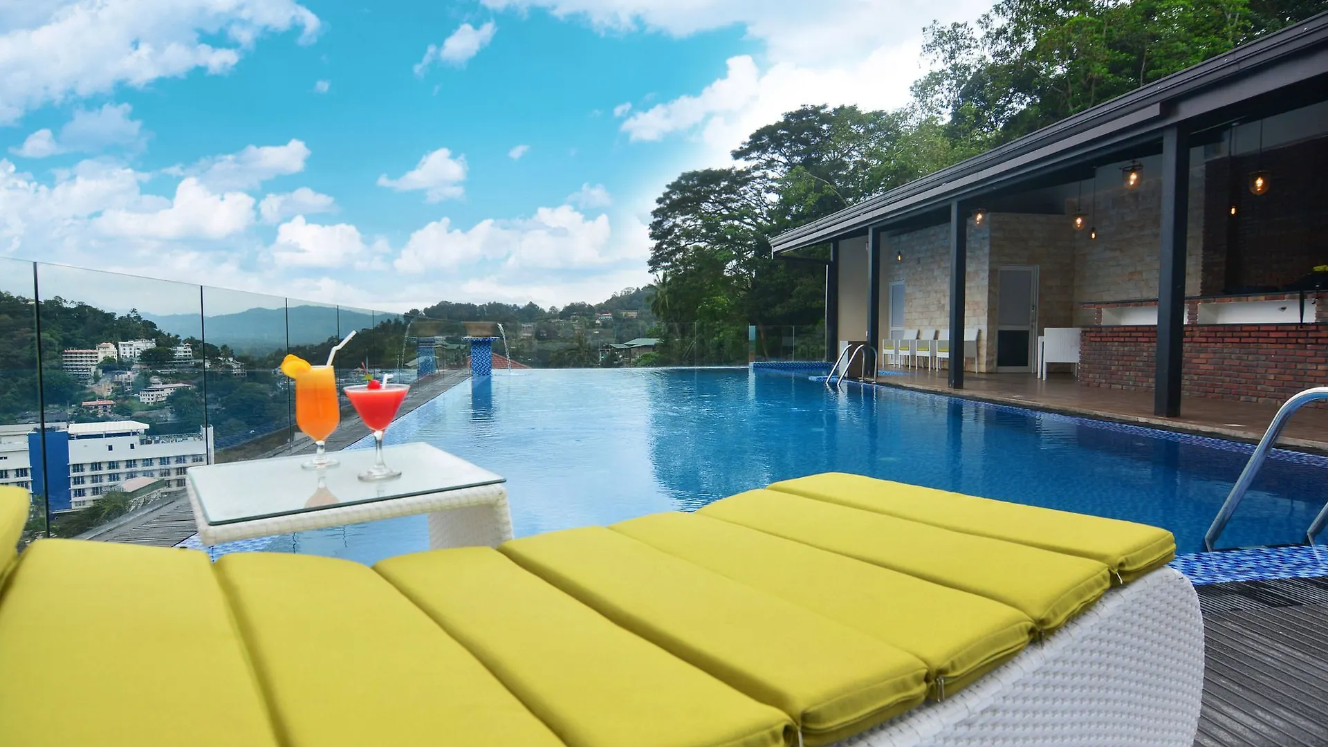 Grand 103 Hotel Kandy